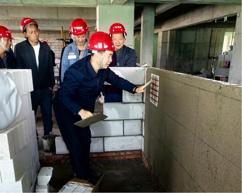 周林示范.jpg