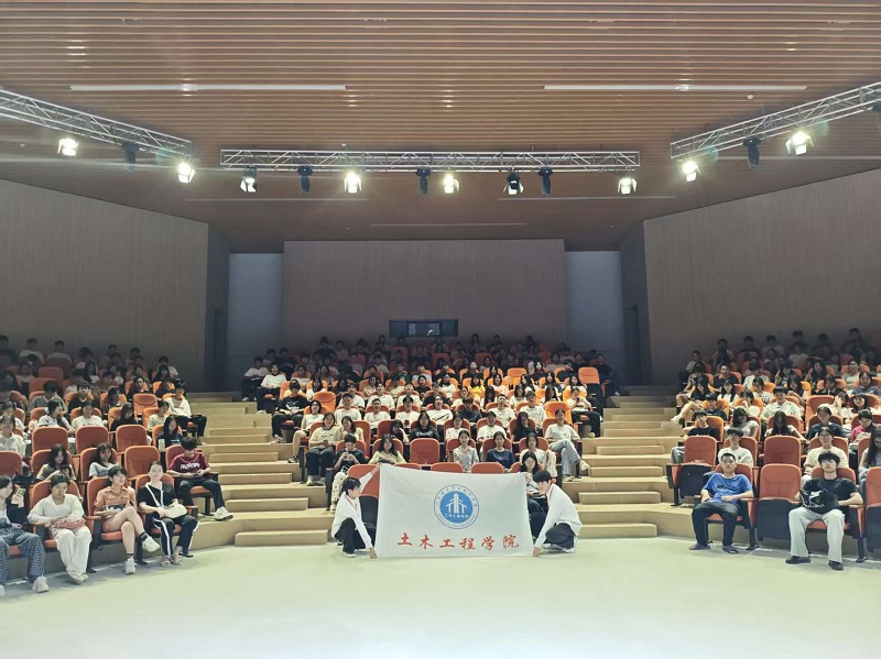 土木工程学院《红海行动》观影-1.jpg